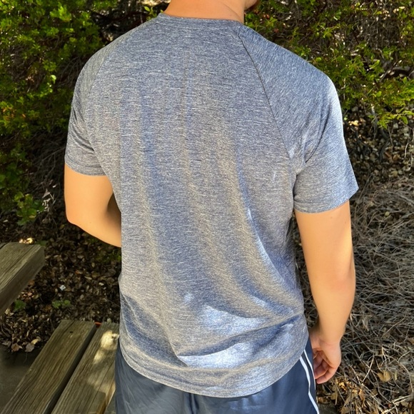 NIKE SWIM MEN DRI FIT T SHIRT SURFER UV 40+ DIVER SCUBA SWIMMER DIVING UPF SUN M - Picture 9 of 16